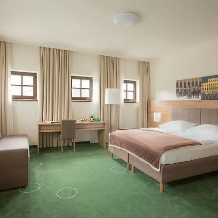 Hotell Seminarhotel Lengbachhof Gmbh 4*