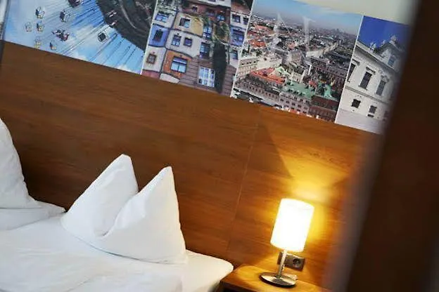 Seminarhotel Lengbachhof Gmbh Hotel 4*